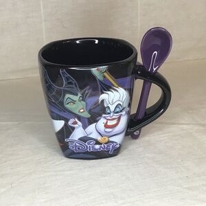Vintage NWOT Disney Spoon Mug. Team Villains, Maleficent, Ursula, Cruella
